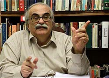 رضاشاه ساده‌لوح بود